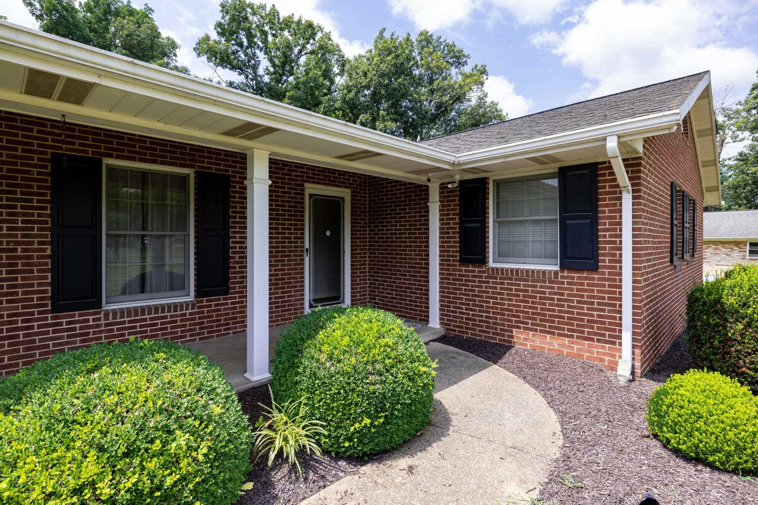 1630 ISLAND FORD RD, ELKTON, Virginia 22827, 3 Bedrooms Bedrooms, ,2 BathroomsBathrooms,Residential,1630 ISLAND FORD RD,679054 MLS # 679054 1630 ISLAND FORD RD, ELKTON, Virginia 22827, 3 Bedrooms Bedrooms, ,2 BathroomsBathrooms,Residential,1630 ISLAND FORD RD,679054 MLS # 679054