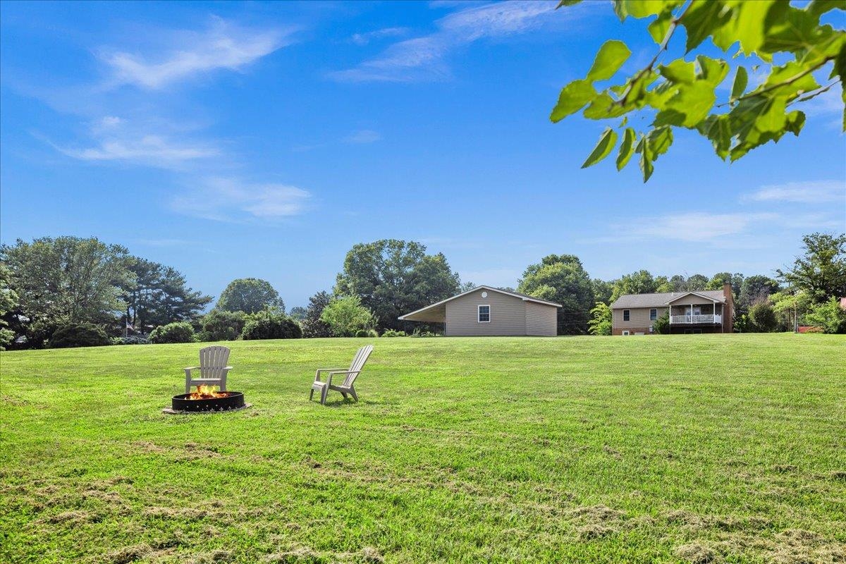 4789 LAWYER RD, MCGAHEYSVILLE, Virginia 22840, 3 Bedrooms Bedrooms, ,1 BathroomBathrooms,Residential,4789 LAWYER RD,679061 MLS # 679061 4789 LAWYER RD, MCGAHEYSVILLE, Virginia 22840, 3 Bedrooms Bedrooms, ,1 BathroomBathrooms,Residential,4789 LAWYER RD,679061 MLS # 679061