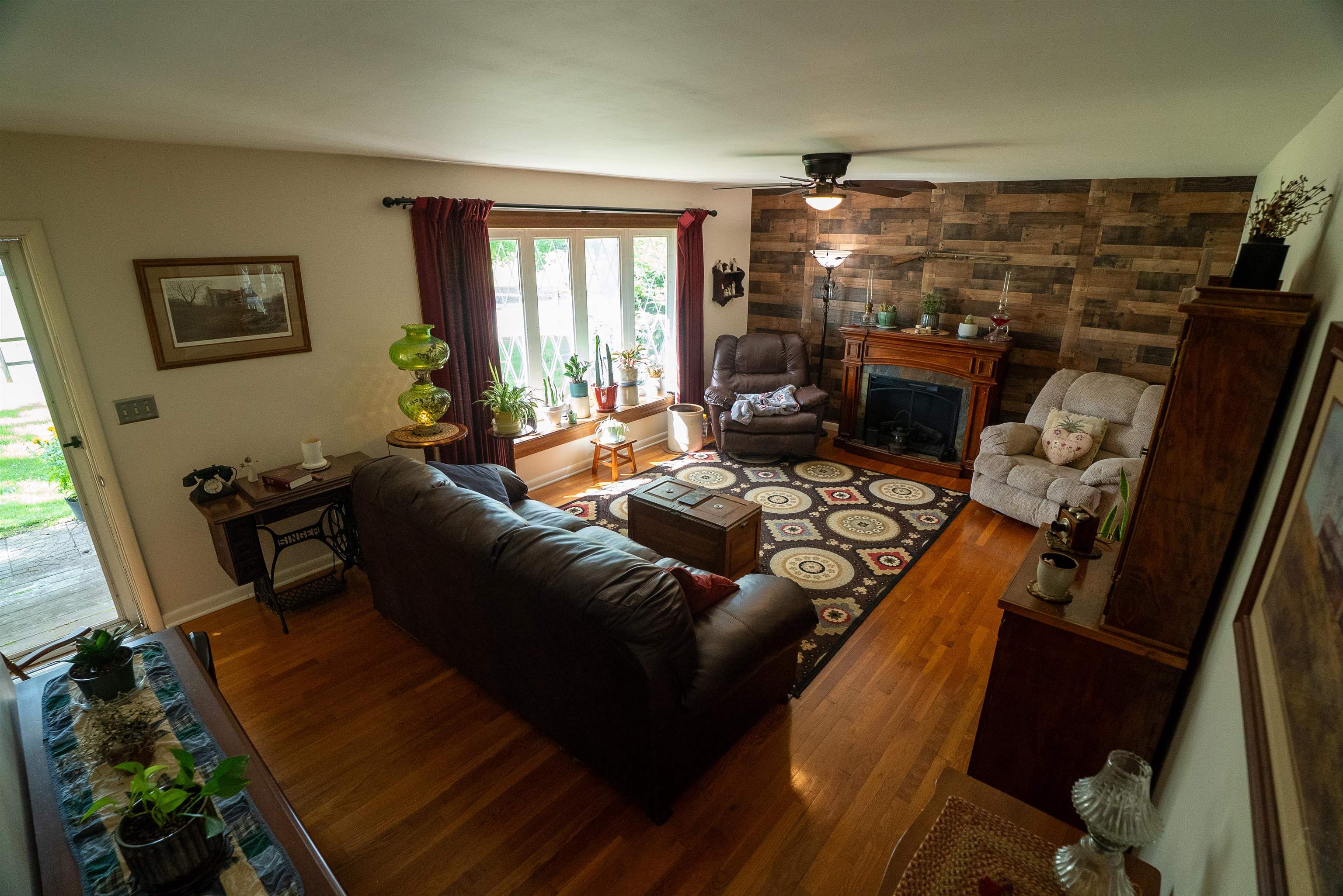 7115 COMMUNITY CENTER RD, DAYTON, Virginia 22821, 3 Bedrooms Bedrooms, ,1 BathroomBathrooms,Residential,7115 COMMUNITY CENTER RD,679062 MLS # 679062 7115 COMMUNITY CENTER RD, DAYTON, Virginia 22821, 3 Bedrooms Bedrooms, ,1 BathroomBathrooms,Residential,7115 COMMUNITY CENTER RD,679062 MLS # 679062