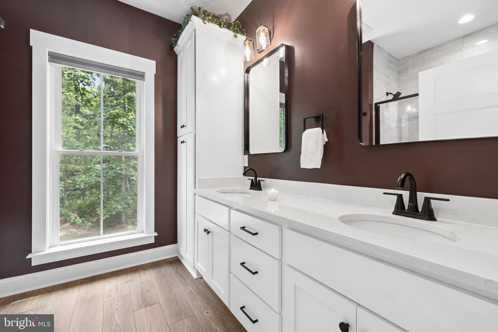 365 MOON SHADOW LN, LOUISA, Virginia 23093, 3 Bedrooms Bedrooms, ,2 BathroomsBathrooms,Residential,365 MOON SHADOW LN,VALA2010026 MLS # VALA2010026