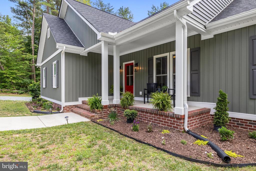 365 MOON SHADOW LN, LOUISA, Virginia 23093, 3 Bedrooms Bedrooms, ,2 BathroomsBathrooms,Residential,365 MOON SHADOW LN,VALA2010026 MLS # VALA2010026