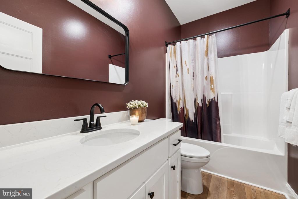 365 MOON SHADOW LN, LOUISA, Virginia 23093, 3 Bedrooms Bedrooms, ,2 BathroomsBathrooms,Residential,365 MOON SHADOW LN,VALA2010026 MLS # VALA2010026