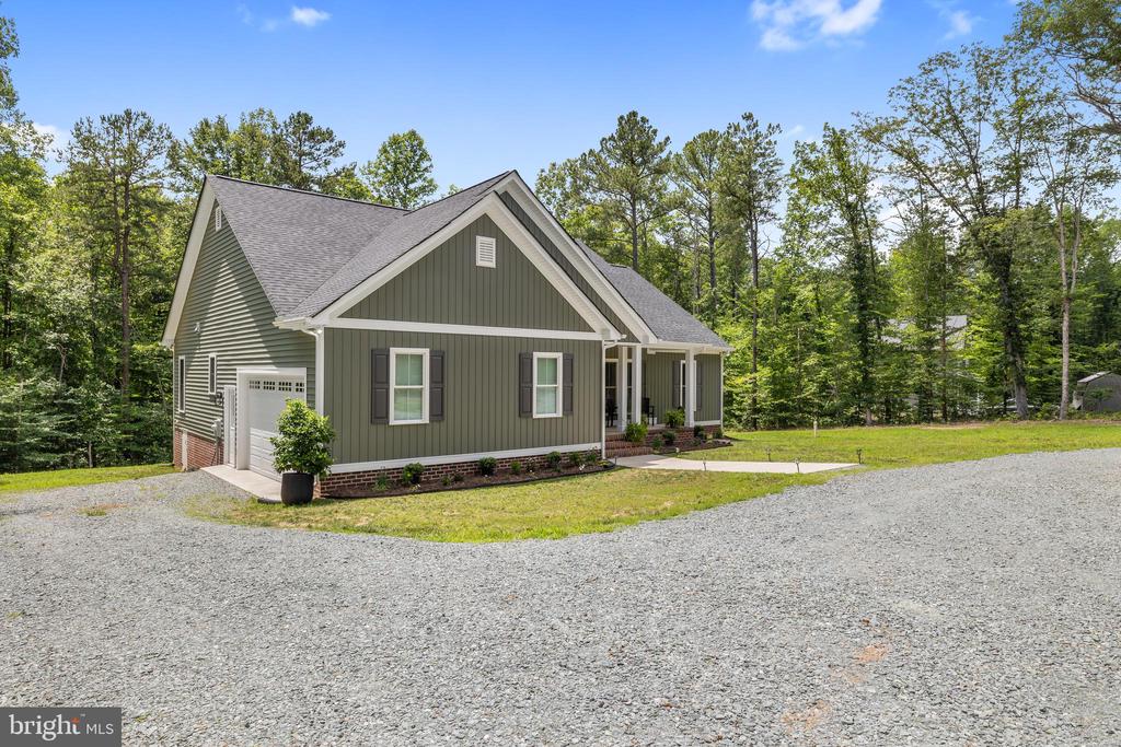 365 MOON SHADOW LN, LOUISA, Virginia 23093, 3 Bedrooms Bedrooms, ,2 BathroomsBathrooms,Residential,365 MOON SHADOW LN,VALA2010026 MLS # VALA2010026