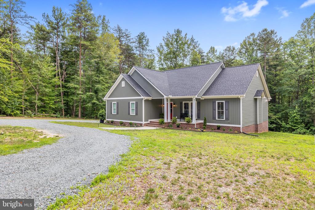 365 MOON SHADOW LN, LOUISA, Virginia 23093, 3 Bedrooms Bedrooms, ,2 BathroomsBathrooms,Residential,365 MOON SHADOW LN,VALA2010026 MLS # VALA2010026