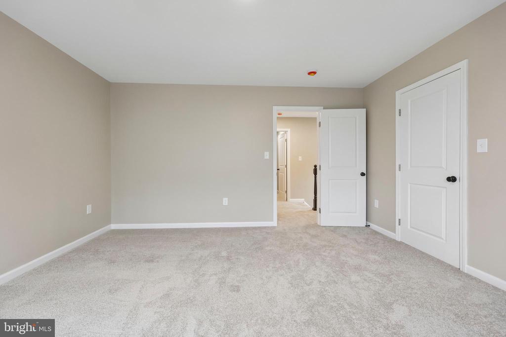 159 HAITI ST, WARRENTON, Virginia 20186, 3 Bedrooms Bedrooms, ,3 BathroomsBathrooms,Residential,159 HAITI ST,VAFQ2022426 MLS # VAFQ2022426