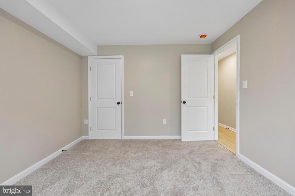 159 HAITI ST, WARRENTON, Virginia 20186, 3 Bedrooms Bedrooms, ,3 BathroomsBathrooms,Residential,159 HAITI ST,VAFQ2022426 MLS # VAFQ2022426