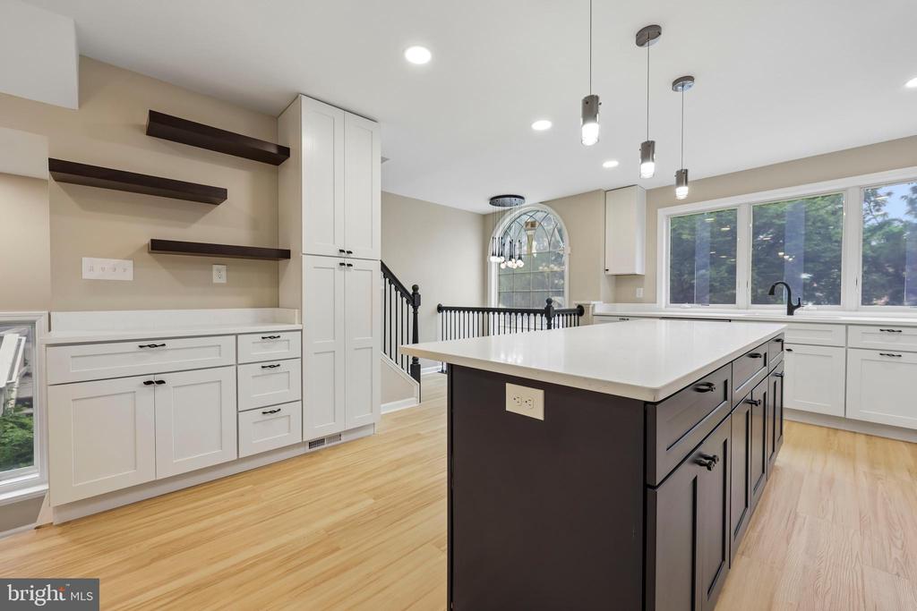 159 HAITI ST, WARRENTON, Virginia 20186, 3 Bedrooms Bedrooms, ,3 BathroomsBathrooms,Residential,159 HAITI ST,VAFQ2022426 MLS # VAFQ2022426