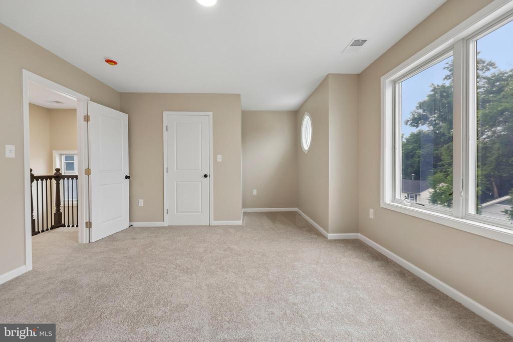 159 HAITI ST, WARRENTON, Virginia 20186, 3 Bedrooms Bedrooms, ,3 BathroomsBathrooms,Residential,159 HAITI ST,VAFQ2022426 MLS # VAFQ2022426