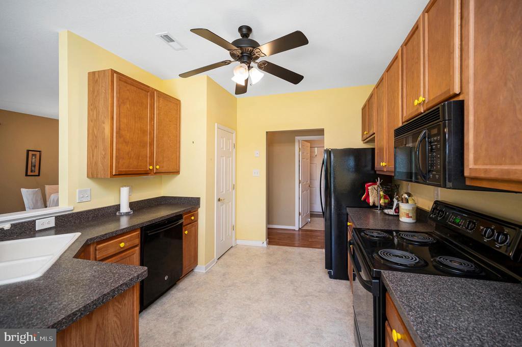 6606 TWIN CEDARS CT, FREDERICKSBURG, Virginia 22407, 2 Bedrooms Bedrooms, ,2 BathroomsBathrooms,Residential,6606 TWIN CEDARS CT,VASP2043020 MLS # VASP2043020 6606 TWIN CEDARS CT, FREDERICKSBURG, Virginia 22407, 2 Bedrooms Bedrooms, ,2 BathroomsBathrooms,Residential,6606 TWIN CEDARS CT,VASP2043020 MLS # VASP2043020