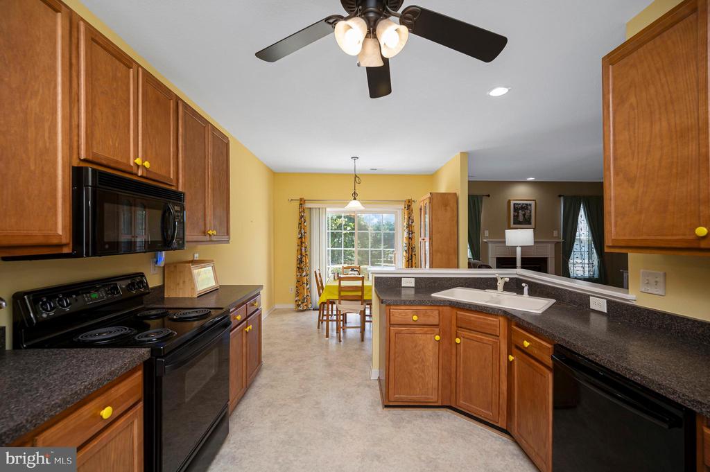 6606 TWIN CEDARS CT, FREDERICKSBURG, Virginia 22407, 2 Bedrooms Bedrooms, ,2 BathroomsBathrooms,Residential,6606 TWIN CEDARS CT,VASP2043020 MLS # VASP2043020 6606 TWIN CEDARS CT, FREDERICKSBURG, Virginia 22407, 2 Bedrooms Bedrooms, ,2 BathroomsBathrooms,Residential,6606 TWIN CEDARS CT,VASP2043020 MLS # VASP2043020