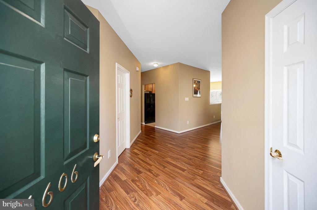 6606 TWIN CEDARS CT, FREDERICKSBURG, Virginia 22407, 2 Bedrooms Bedrooms, ,2 BathroomsBathrooms,Residential,6606 TWIN CEDARS CT,VASP2043020 MLS # VASP2043020 6606 TWIN CEDARS CT, FREDERICKSBURG, Virginia 22407, 2 Bedrooms Bedrooms, ,2 BathroomsBathrooms,Residential,6606 TWIN CEDARS CT,VASP2043020 MLS # VASP2043020