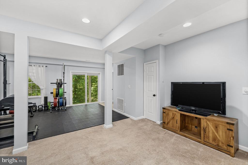 10203 N HAMPTON LN, FREDERICKSBURG, Virginia 22408, 5 Bedrooms Bedrooms, ,3 BathroomsBathrooms,Residential,10203 N HAMPTON LN,VASP2043258 MLS # VASP2043258 10203 N HAMPTON LN, FREDERICKSBURG, Virginia 22408, 5 Bedrooms Bedrooms, ,3 BathroomsBathrooms,Residential,10203 N HAMPTON LN,VASP2043258 MLS # VASP2043258