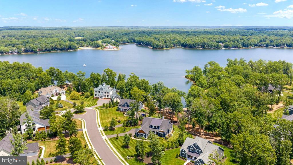 10505 RIDGE COVE LN, SPOTSYLVANIA, Virginia 22551, 5 Bedrooms Bedrooms, ,5 BathroomsBathrooms,Residential,10505 RIDGE COVE LN,VASP2043128 MLS # VASP2043128