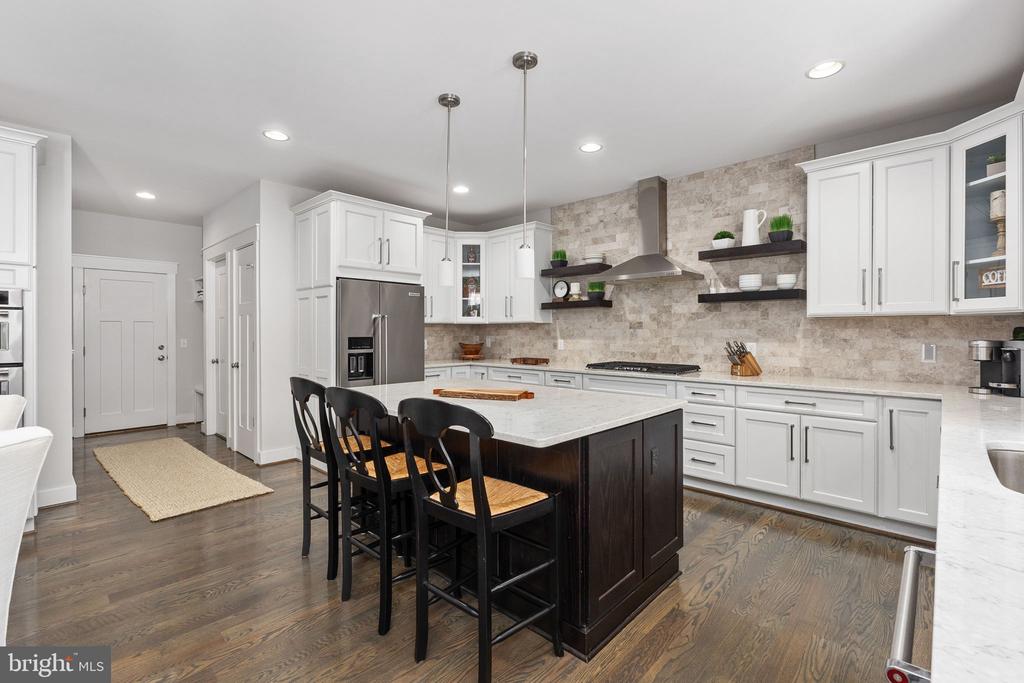 10505 RIDGE COVE LN, SPOTSYLVANIA, Virginia 22551, 5 Bedrooms Bedrooms, ,5 BathroomsBathrooms,Residential,10505 RIDGE COVE LN,VASP2043128 MLS # VASP2043128