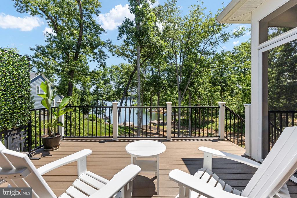 10505 RIDGE COVE LN, SPOTSYLVANIA, Virginia 22551, 5 Bedrooms Bedrooms, ,5 BathroomsBathrooms,Residential,10505 RIDGE COVE LN,VASP2043128 MLS # VASP2043128