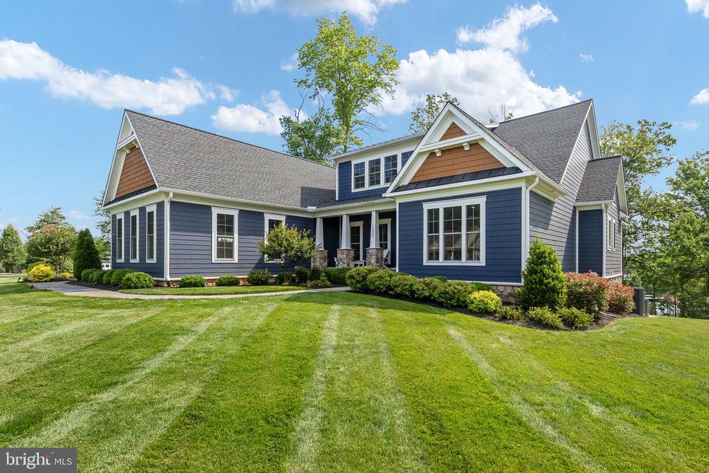 10505 RIDGE COVE LN, SPOTSYLVANIA, Virginia 22551, 5 Bedrooms Bedrooms, ,5 BathroomsBathrooms,Residential,10505 RIDGE COVE LN,VASP2043128 MLS # VASP2043128