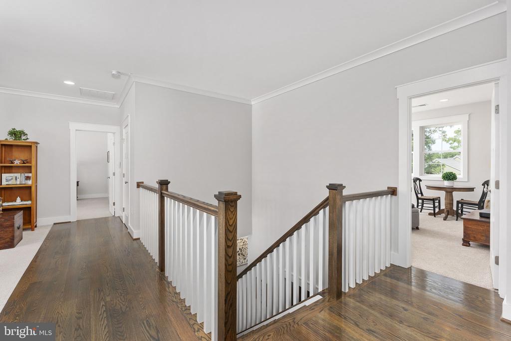 10505 RIDGE COVE LN, SPOTSYLVANIA, Virginia 22551, 5 Bedrooms Bedrooms, ,5 BathroomsBathrooms,Residential,10505 RIDGE COVE LN,VASP2043128 MLS # VASP2043128
