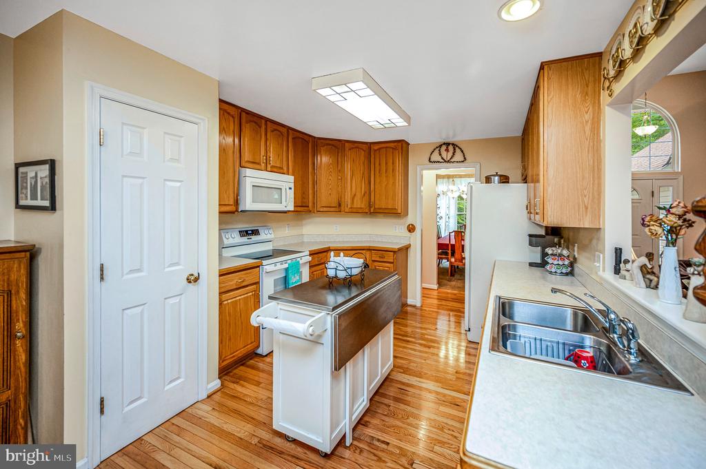 103 CEDAR CT, LOCUST GROVE, Virginia 22508, 3 Bedrooms Bedrooms, ,2 BathroomsBathrooms,Residential,103 CEDAR CT,VAOR2014606 MLS # VAOR2014606 103 CEDAR CT, LOCUST GROVE, Virginia 22508, 3 Bedrooms Bedrooms, ,2 BathroomsBathrooms,Residential,103 CEDAR CT,VAOR2014606 MLS # VAOR2014606