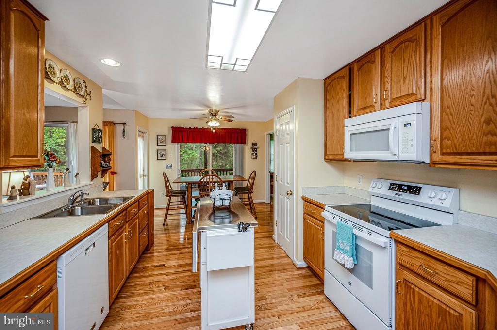103 CEDAR CT, LOCUST GROVE, Virginia 22508, 3 Bedrooms Bedrooms, ,2 BathroomsBathrooms,Residential,103 CEDAR CT,VAOR2014606 MLS # VAOR2014606 103 CEDAR CT, LOCUST GROVE, Virginia 22508, 3 Bedrooms Bedrooms, ,2 BathroomsBathrooms,Residential,103 CEDAR CT,VAOR2014606 MLS # VAOR2014606