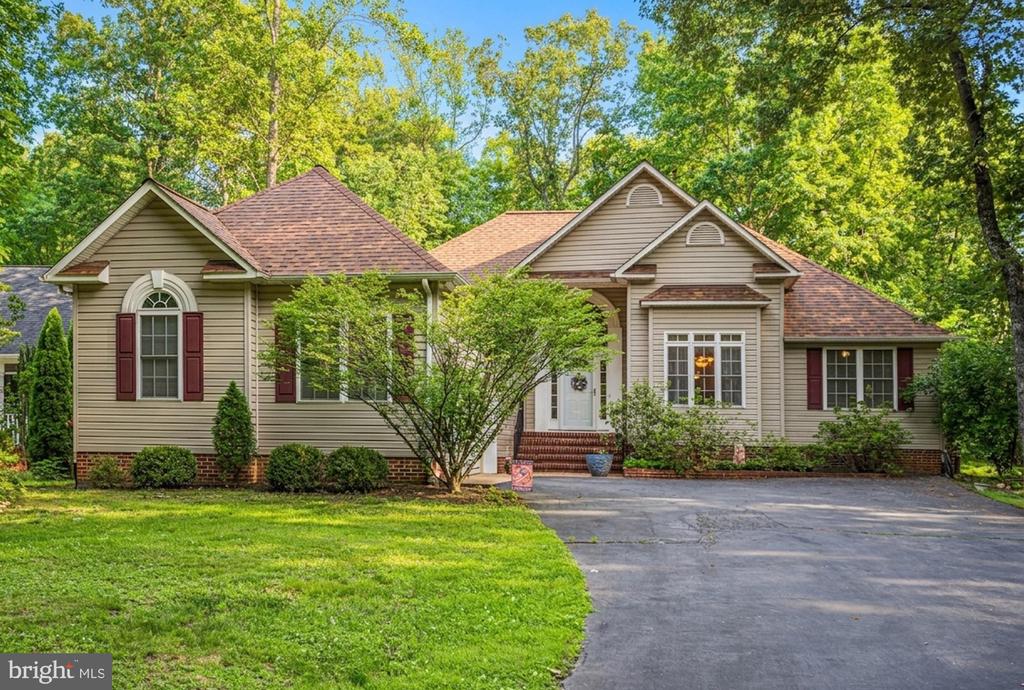 103 CEDAR CT, LOCUST GROVE, Virginia 22508, 3 Bedrooms Bedrooms, ,2 BathroomsBathrooms,Residential,103 CEDAR CT,VAOR2014606 MLS # VAOR2014606 103 CEDAR CT, LOCUST GROVE, Virginia 22508, 3 Bedrooms Bedrooms, ,2 BathroomsBathrooms,Residential,103 CEDAR CT,VAOR2014606 MLS # VAOR2014606
