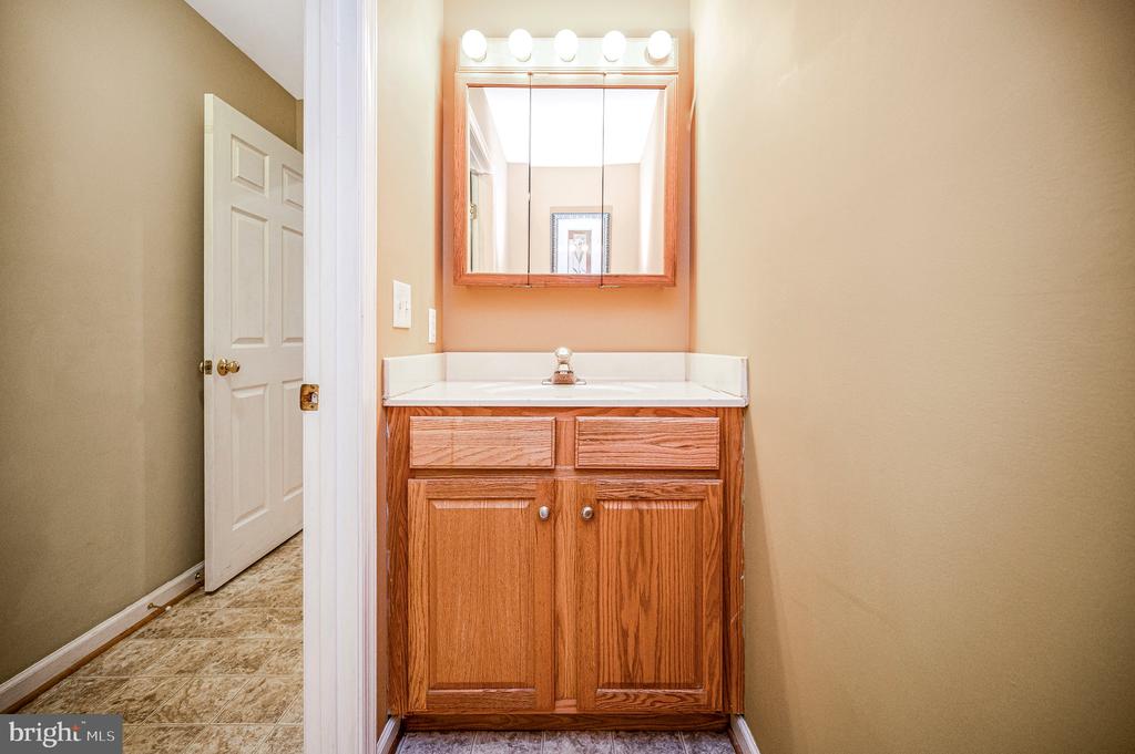 103 CEDAR CT, LOCUST GROVE, Virginia 22508, 3 Bedrooms Bedrooms, ,2 BathroomsBathrooms,Residential,103 CEDAR CT,VAOR2014606 MLS # VAOR2014606 103 CEDAR CT, LOCUST GROVE, Virginia 22508, 3 Bedrooms Bedrooms, ,2 BathroomsBathrooms,Residential,103 CEDAR CT,VAOR2014606 MLS # VAOR2014606