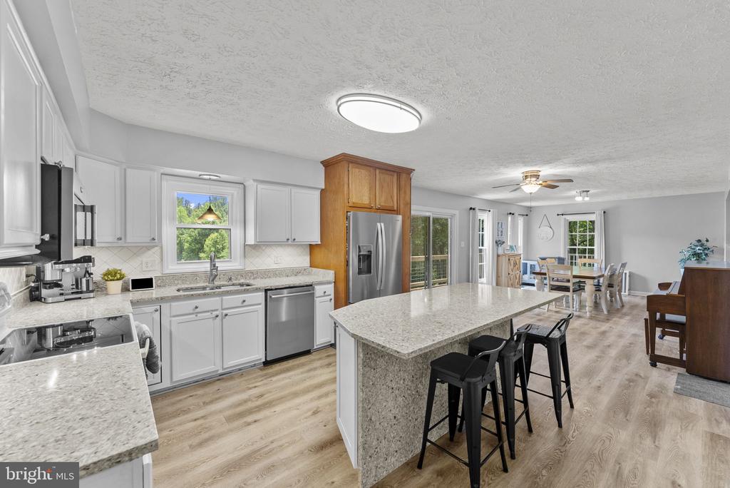 1515 DESERT RD, REVA, Virginia 22735, 4 Bedrooms Bedrooms, ,4 BathroomsBathrooms,Residential,1515 DESERT RD,VAMA2002840 MLS # VAMA2002840 1515 DESERT RD, REVA, Virginia 22735, 4 Bedrooms Bedrooms, ,4 BathroomsBathrooms,Residential,1515 DESERT RD,VAMA2002840 MLS # VAMA2002840