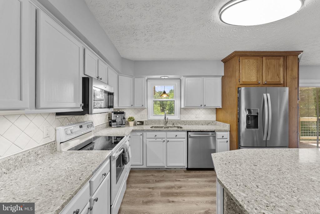 1515 DESERT RD, REVA, Virginia 22735, 4 Bedrooms Bedrooms, ,4 BathroomsBathrooms,Residential,1515 DESERT RD,VAMA2002840 MLS # VAMA2002840 1515 DESERT RD, REVA, Virginia 22735, 4 Bedrooms Bedrooms, ,4 BathroomsBathrooms,Residential,1515 DESERT RD,VAMA2002840 MLS # VAMA2002840