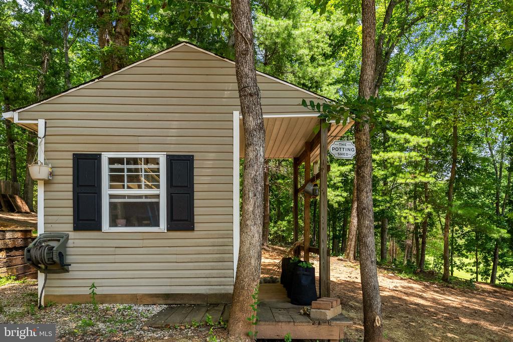 1515 DESERT RD, REVA, Virginia 22735, 4 Bedrooms Bedrooms, ,4 BathroomsBathrooms,Residential,1515 DESERT RD,VAMA2002840 MLS # VAMA2002840 1515 DESERT RD, REVA, Virginia 22735, 4 Bedrooms Bedrooms, ,4 BathroomsBathrooms,Residential,1515 DESERT RD,VAMA2002840 MLS # VAMA2002840