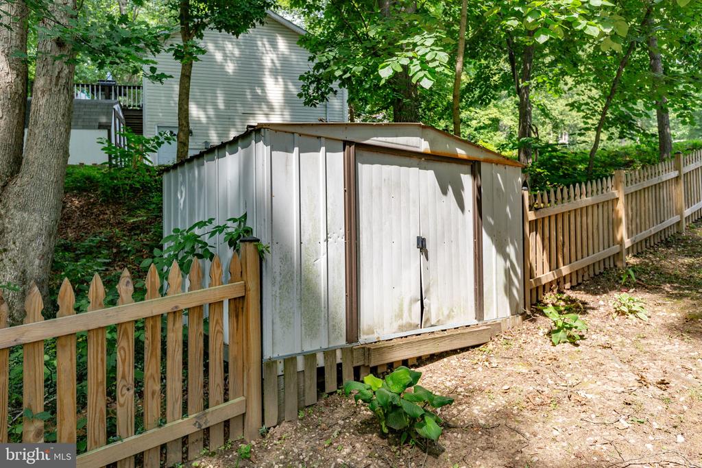 3116 BROWN HILL DR, FREDERICKSBURG, Virginia 22408, 4 Bedrooms Bedrooms, ,2 BathroomsBathrooms,Residential,3116 BROWN HILL DR,VASP2041918 MLS # VASP2041918 3116 BROWN HILL DR, FREDERICKSBURG, Virginia 22408, 4 Bedrooms Bedrooms, ,2 BathroomsBathrooms,Residential,3116 BROWN HILL DR,VASP2041918 MLS # VASP2041918