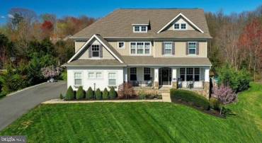 7547 EDINGTON DR, WARRENTON, Virginia 20187, 6 Bedrooms Bedrooms, ,5 BathroomsBathrooms,Residential,7547 EDINGTON DR,VAFQ2022822 MLS # VAFQ2022822