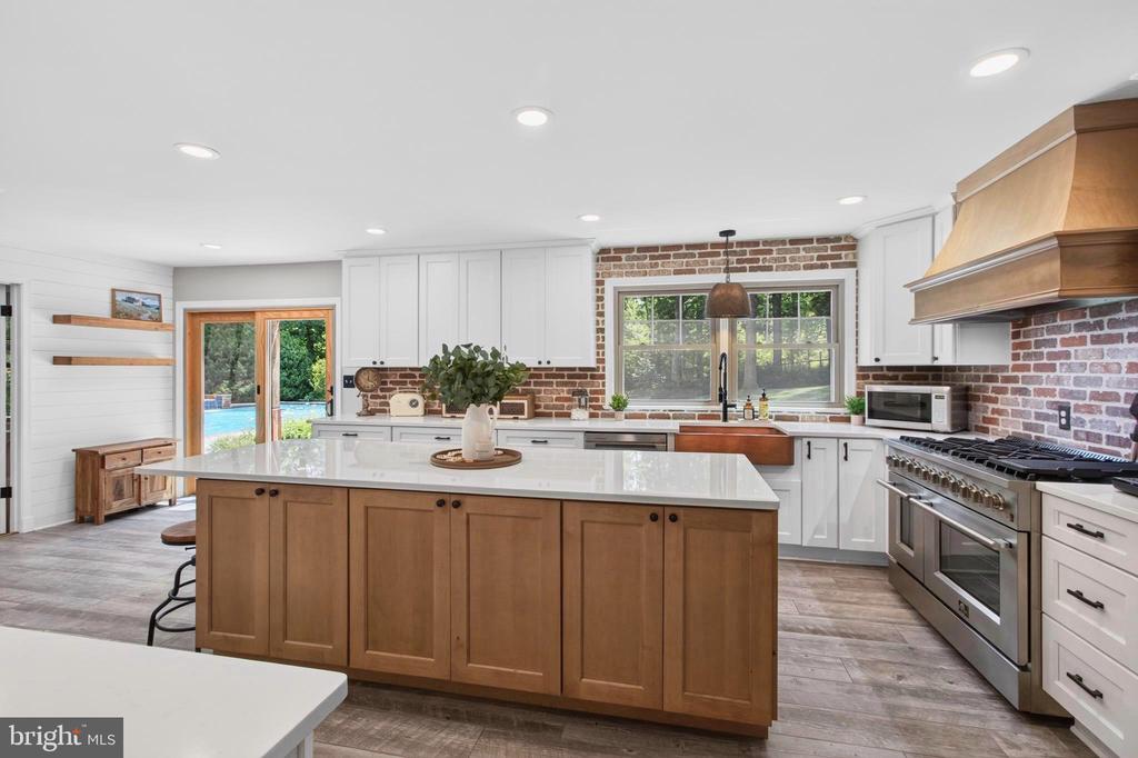 12415 SCOTTS MILL RD, CULPEPER, Virginia 22701, 5 Bedrooms Bedrooms, ,4 BathroomsBathrooms,Residential,12415 SCOTTS MILL RD,VACU2014258 MLS # VACU2014258