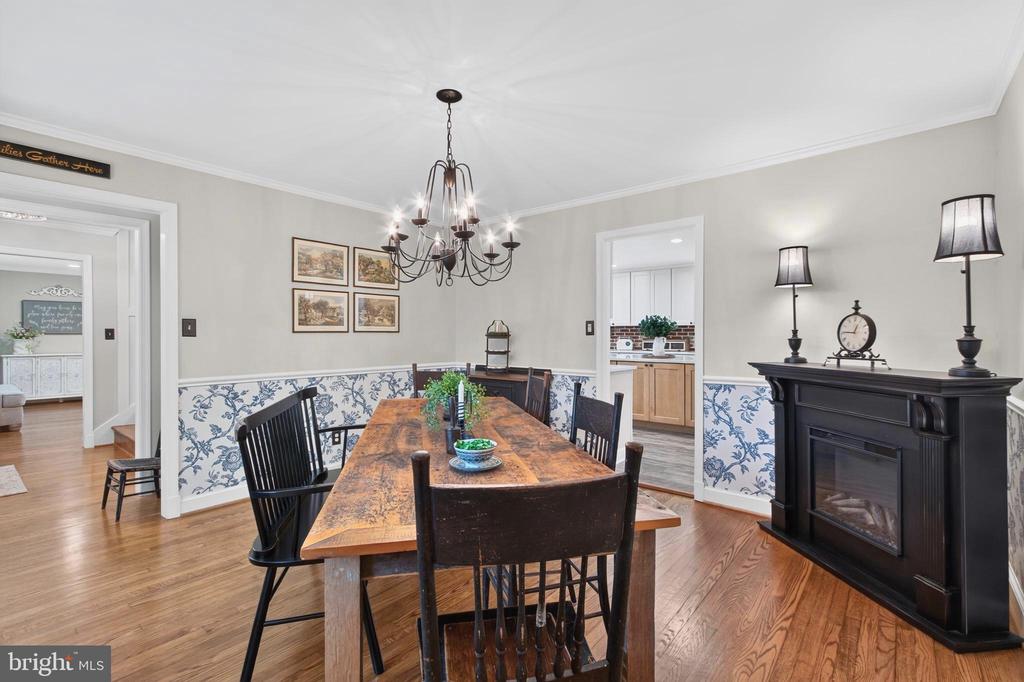 12415 SCOTTS MILL RD, CULPEPER, Virginia 22701, 5 Bedrooms Bedrooms, ,4 BathroomsBathrooms,Residential,12415 SCOTTS MILL RD,VACU2014258 MLS # VACU2014258