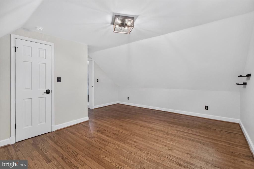 12415 SCOTTS MILL RD, CULPEPER, Virginia 22701, 5 Bedrooms Bedrooms, ,4 BathroomsBathrooms,Residential,12415 SCOTTS MILL RD,VACU2014258 MLS # VACU2014258