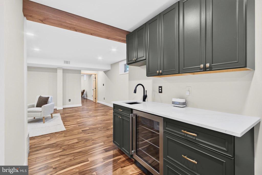 12415 SCOTTS MILL RD, CULPEPER, Virginia 22701, 5 Bedrooms Bedrooms, ,4 BathroomsBathrooms,Residential,12415 SCOTTS MILL RD,VACU2014258 MLS # VACU2014258