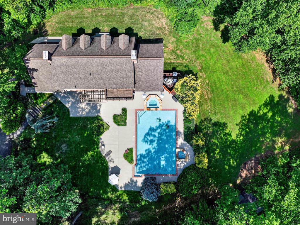12415 SCOTTS MILL RD, CULPEPER, Virginia 22701, 5 Bedrooms Bedrooms, ,4 BathroomsBathrooms,Residential,12415 SCOTTS MILL RD,VACU2014258 MLS # VACU2014258