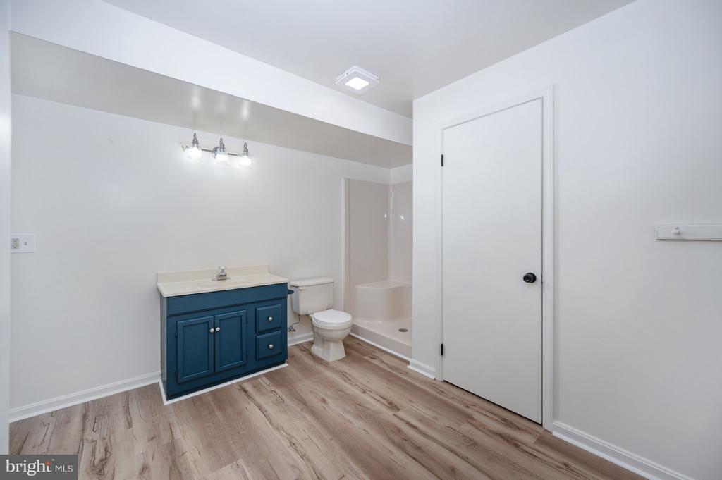 119 LARKSPUR LN, LOCUST GROVE, Virginia 22508, 4 Bedrooms Bedrooms, ,3 BathroomsBathrooms,Residential,119 LARKSPUR LN,VAOR2014636 MLS # VAOR2014636