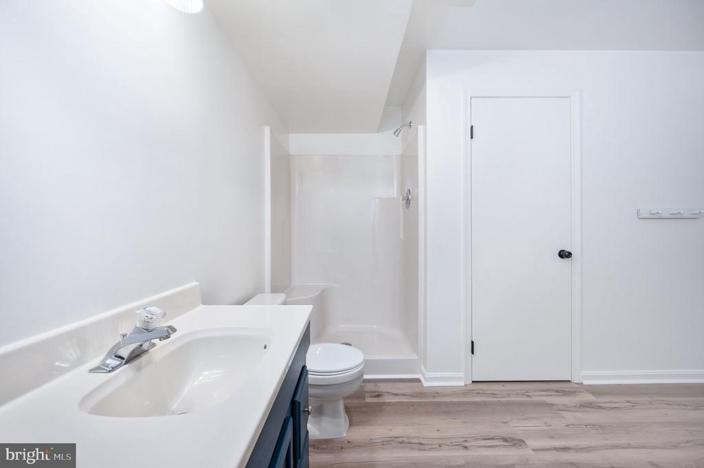 119 LARKSPUR LN, LOCUST GROVE, Virginia 22508, 4 Bedrooms Bedrooms, ,3 BathroomsBathrooms,Residential,119 LARKSPUR LN,VAOR2014636 MLS # VAOR2014636