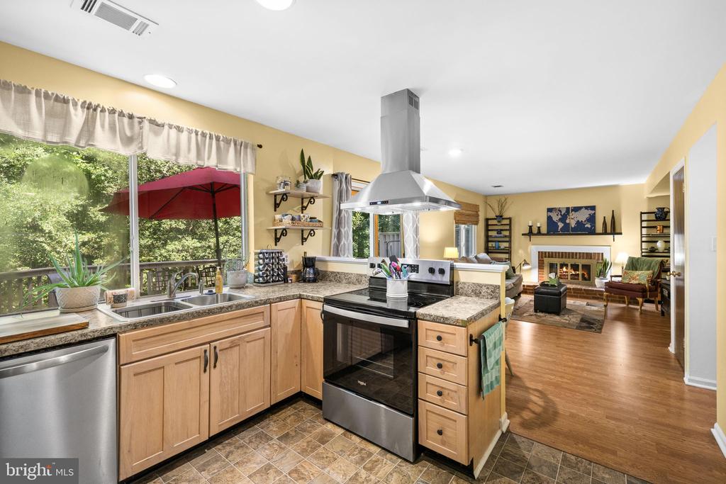 11822 RUTHERFORD DR, FREDERICKSBURG, Virginia 22407, 4 Bedrooms Bedrooms, ,2 BathroomsBathrooms,Residential,11822 RUTHERFORD DR,VASP2043376 MLS # VASP2043376 11822 RUTHERFORD DR, FREDERICKSBURG, Virginia 22407, 4 Bedrooms Bedrooms, ,2 BathroomsBathrooms,Residential,11822 RUTHERFORD DR,VASP2043376 MLS # VASP2043376