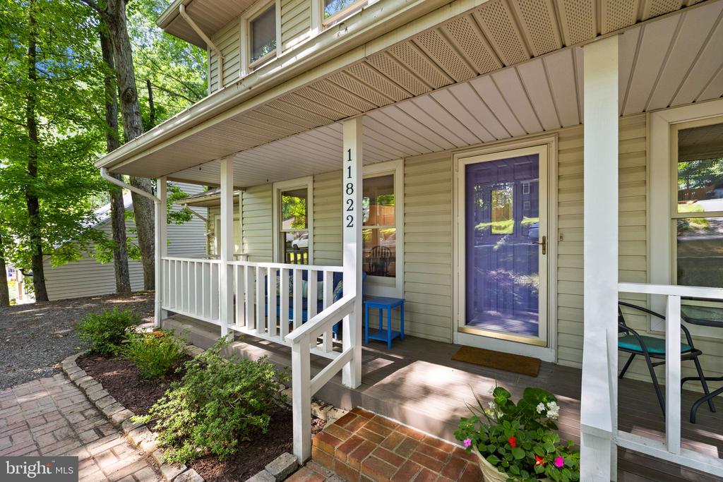 11822 RUTHERFORD DR, FREDERICKSBURG, Virginia 22407, 4 Bedrooms Bedrooms, ,2 BathroomsBathrooms,Residential,11822 RUTHERFORD DR,VASP2043376 MLS # VASP2043376 11822 RUTHERFORD DR, FREDERICKSBURG, Virginia 22407, 4 Bedrooms Bedrooms, ,2 BathroomsBathrooms,Residential,11822 RUTHERFORD DR,VASP2043376 MLS # VASP2043376