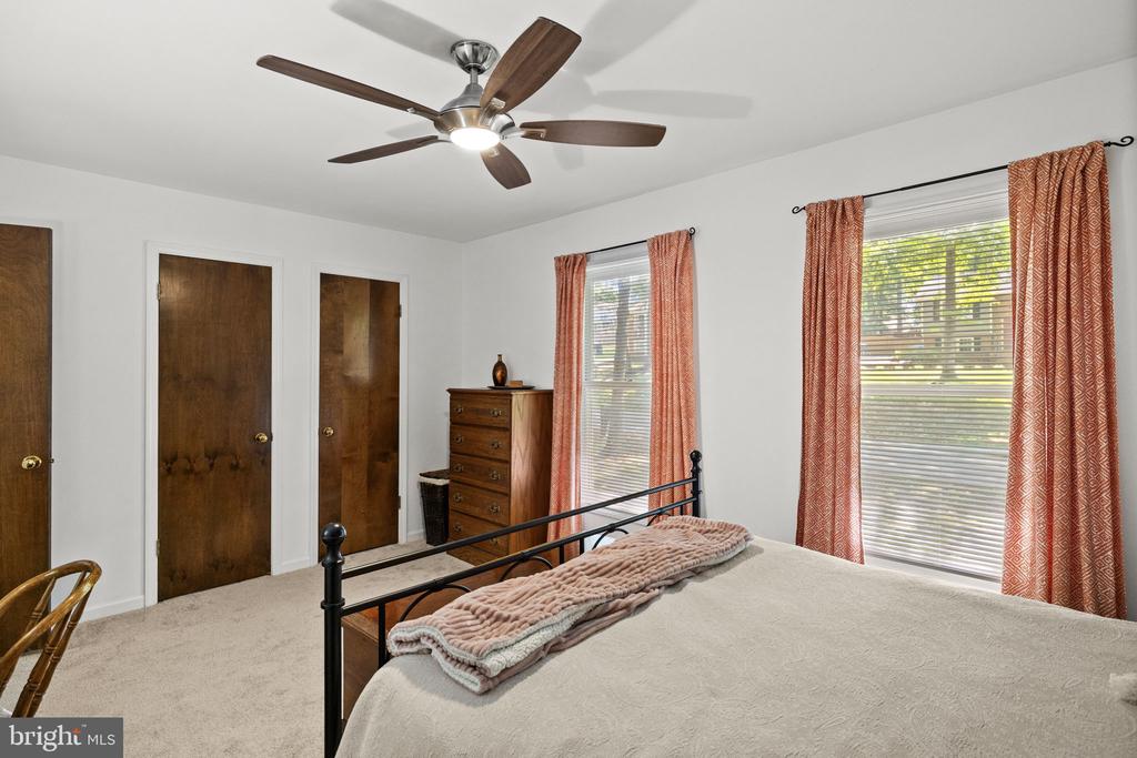 11822 RUTHERFORD DR, FREDERICKSBURG, Virginia 22407, 4 Bedrooms Bedrooms, ,2 BathroomsBathrooms,Residential,11822 RUTHERFORD DR,VASP2043376 MLS # VASP2043376 11822 RUTHERFORD DR, FREDERICKSBURG, Virginia 22407, 4 Bedrooms Bedrooms, ,2 BathroomsBathrooms,Residential,11822 RUTHERFORD DR,VASP2043376 MLS # VASP2043376