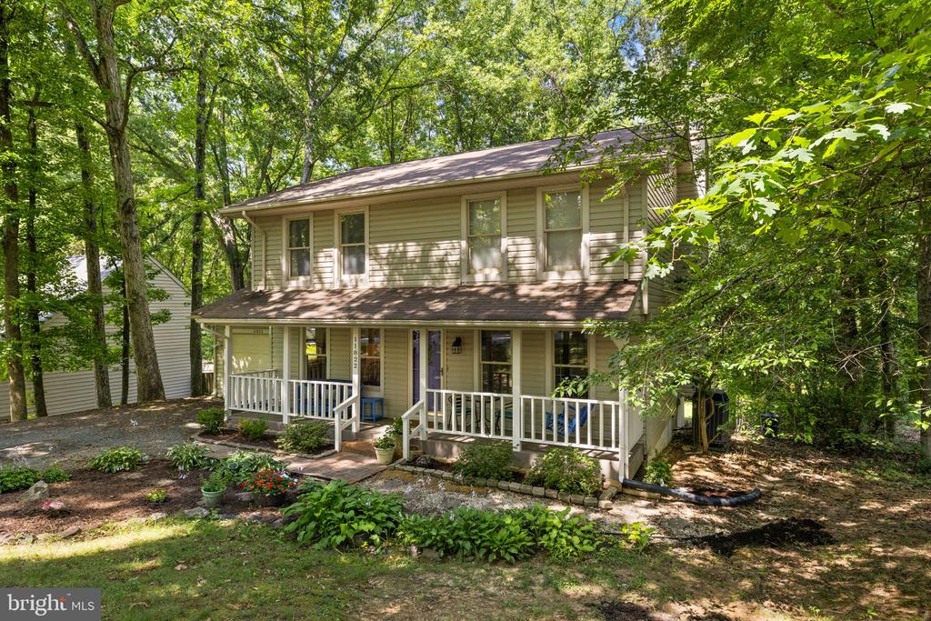 11822 RUTHERFORD DR, FREDERICKSBURG, Virginia 22407, 4 Bedrooms Bedrooms, ,2 BathroomsBathrooms,Residential,11822 RUTHERFORD DR,VASP2043376 MLS # VASP2043376 11822 RUTHERFORD DR, FREDERICKSBURG, Virginia 22407, 4 Bedrooms Bedrooms, ,2 BathroomsBathrooms,Residential,11822 RUTHERFORD DR,VASP2043376 MLS # VASP2043376