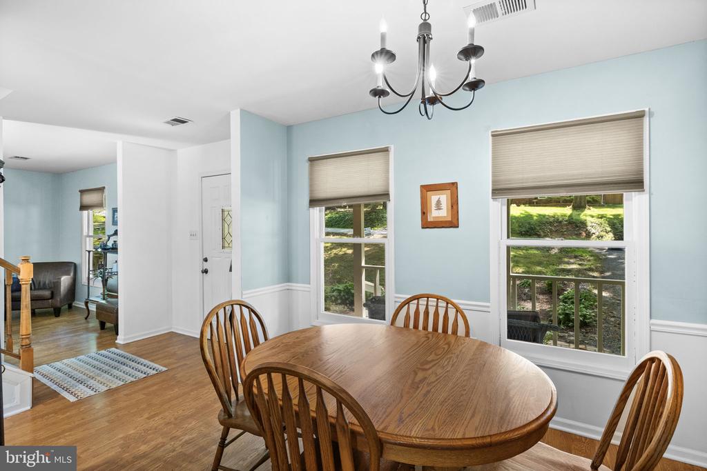 11822 RUTHERFORD DR, FREDERICKSBURG, Virginia 22407, 4 Bedrooms Bedrooms, ,2 BathroomsBathrooms,Residential,11822 RUTHERFORD DR,VASP2043376 MLS # VASP2043376 11822 RUTHERFORD DR, FREDERICKSBURG, Virginia 22407, 4 Bedrooms Bedrooms, ,2 BathroomsBathrooms,Residential,11822 RUTHERFORD DR,VASP2043376 MLS # VASP2043376