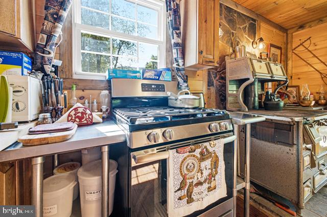 5855 JOLLETT RD, ELKTON, Virginia 22827, 1 Bedroom Bedrooms, ,1 BathroomBathrooms,Residential,5855 JOLLETT RD,VAPA2006616 MLS # VAPA2006616 5855 JOLLETT RD, ELKTON, Virginia 22827, 1 Bedroom Bedrooms, ,1 BathroomBathrooms,Residential,5855 JOLLETT RD,VAPA2006616 MLS # VAPA2006616