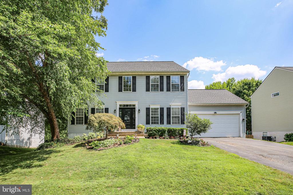 6806 LAKERIDGE DR, FREDERICKSBURG, Virginia 22407, 5 Bedrooms Bedrooms, ,3 BathroomsBathrooms,Residential,6806 LAKERIDGE DR,VASP2043368 MLS # VASP2043368