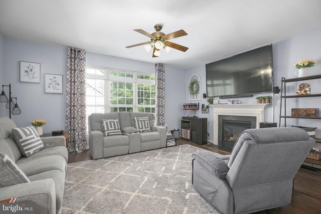 6806 LAKERIDGE DR, FREDERICKSBURG, Virginia 22407, 5 Bedrooms Bedrooms, ,3 BathroomsBathrooms,Residential,6806 LAKERIDGE DR,VASP2043368 MLS # VASP2043368