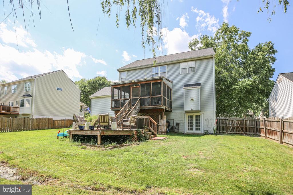 6806 LAKERIDGE DR, FREDERICKSBURG, Virginia 22407, 5 Bedrooms Bedrooms, ,3 BathroomsBathrooms,Residential,6806 LAKERIDGE DR,VASP2043368 MLS # VASP2043368