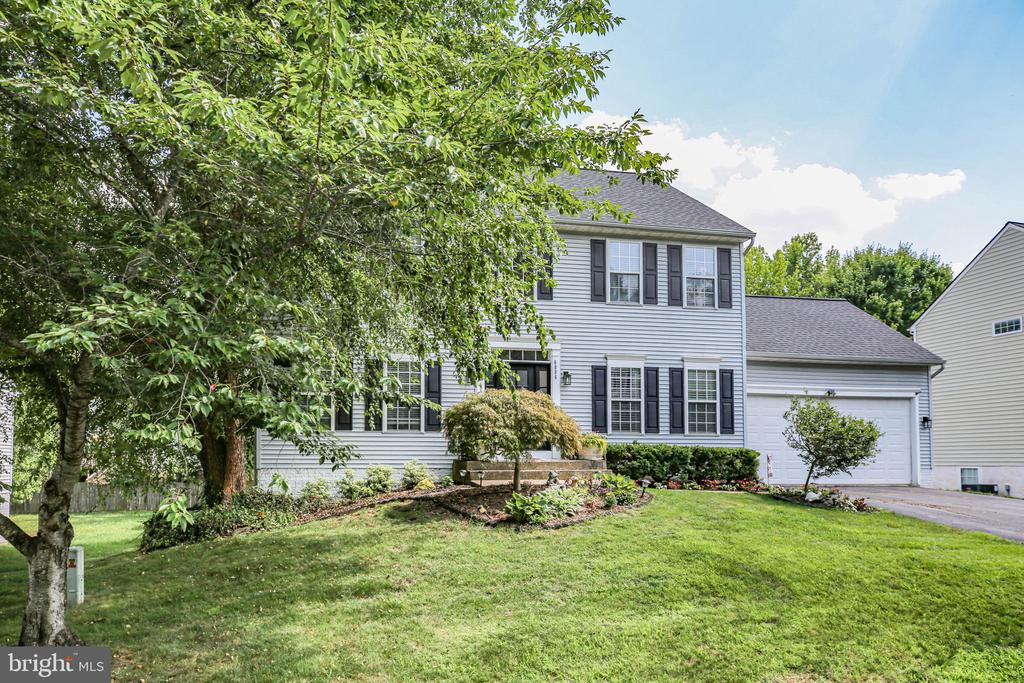 6806 LAKERIDGE DR, FREDERICKSBURG, Virginia 22407, 5 Bedrooms Bedrooms, ,3 BathroomsBathrooms,Residential,6806 LAKERIDGE DR,VASP2043368 MLS # VASP2043368