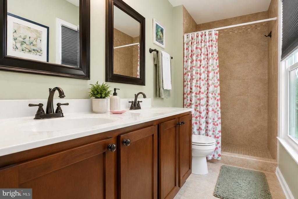 7301 LORD BARTON DR, FREDERICKSBURG, Virginia 22407, 4 Bedrooms Bedrooms, ,2 BathroomsBathrooms,Residential,7301 LORD BARTON DR,VASP2043344 MLS # VASP2043344 7301 LORD BARTON DR, FREDERICKSBURG, Virginia 22407, 4 Bedrooms Bedrooms, ,2 BathroomsBathrooms,Residential,7301 LORD BARTON DR,VASP2043344 MLS # VASP2043344
