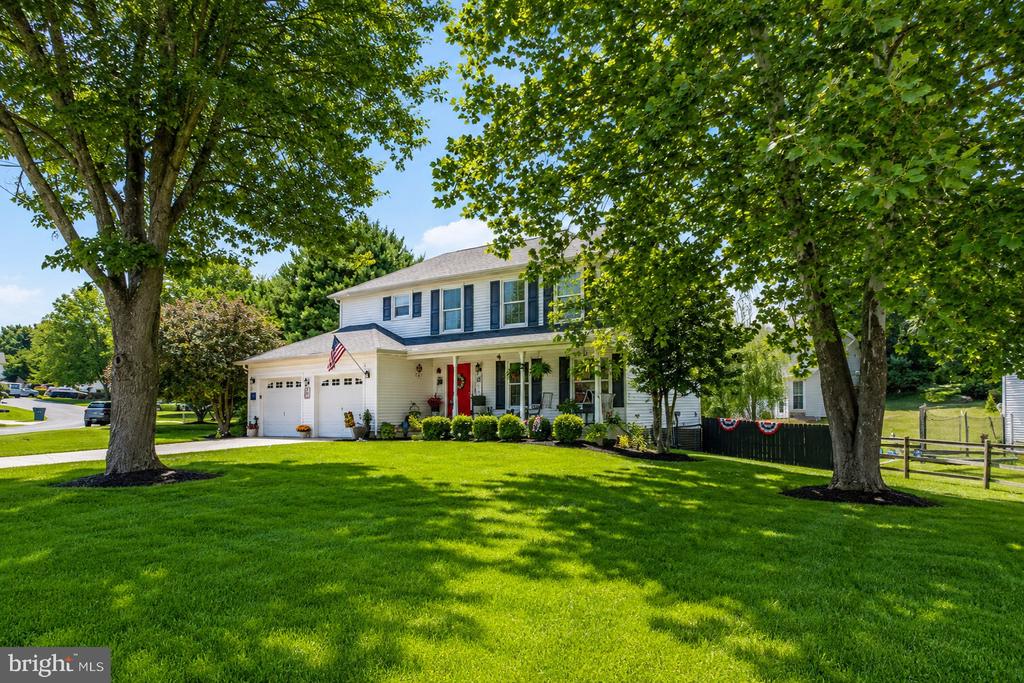 7301 LORD BARTON DR, FREDERICKSBURG, Virginia 22407, 4 Bedrooms Bedrooms, ,2 BathroomsBathrooms,Residential,7301 LORD BARTON DR,VASP2043344 MLS # VASP2043344 7301 LORD BARTON DR, FREDERICKSBURG, Virginia 22407, 4 Bedrooms Bedrooms, ,2 BathroomsBathrooms,Residential,7301 LORD BARTON DR,VASP2043344 MLS # VASP2043344