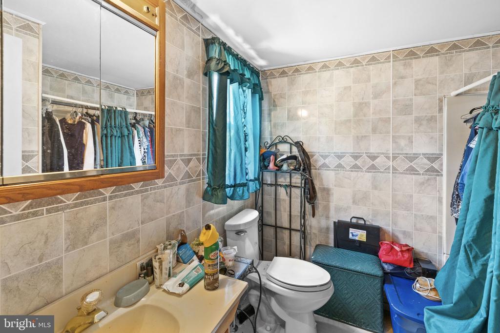 9860 RED HILL RD, SPOTSYLVANIA, Virginia 22553, 4 Bedrooms Bedrooms, ,2 BathroomsBathrooms,Residential,9860 RED HILL RD,VASP2043442 MLS # VASP2043442 9860 RED HILL RD, SPOTSYLVANIA, Virginia 22553, 4 Bedrooms Bedrooms, ,2 BathroomsBathrooms,Residential,9860 RED HILL RD,VASP2043442 MLS # VASP2043442